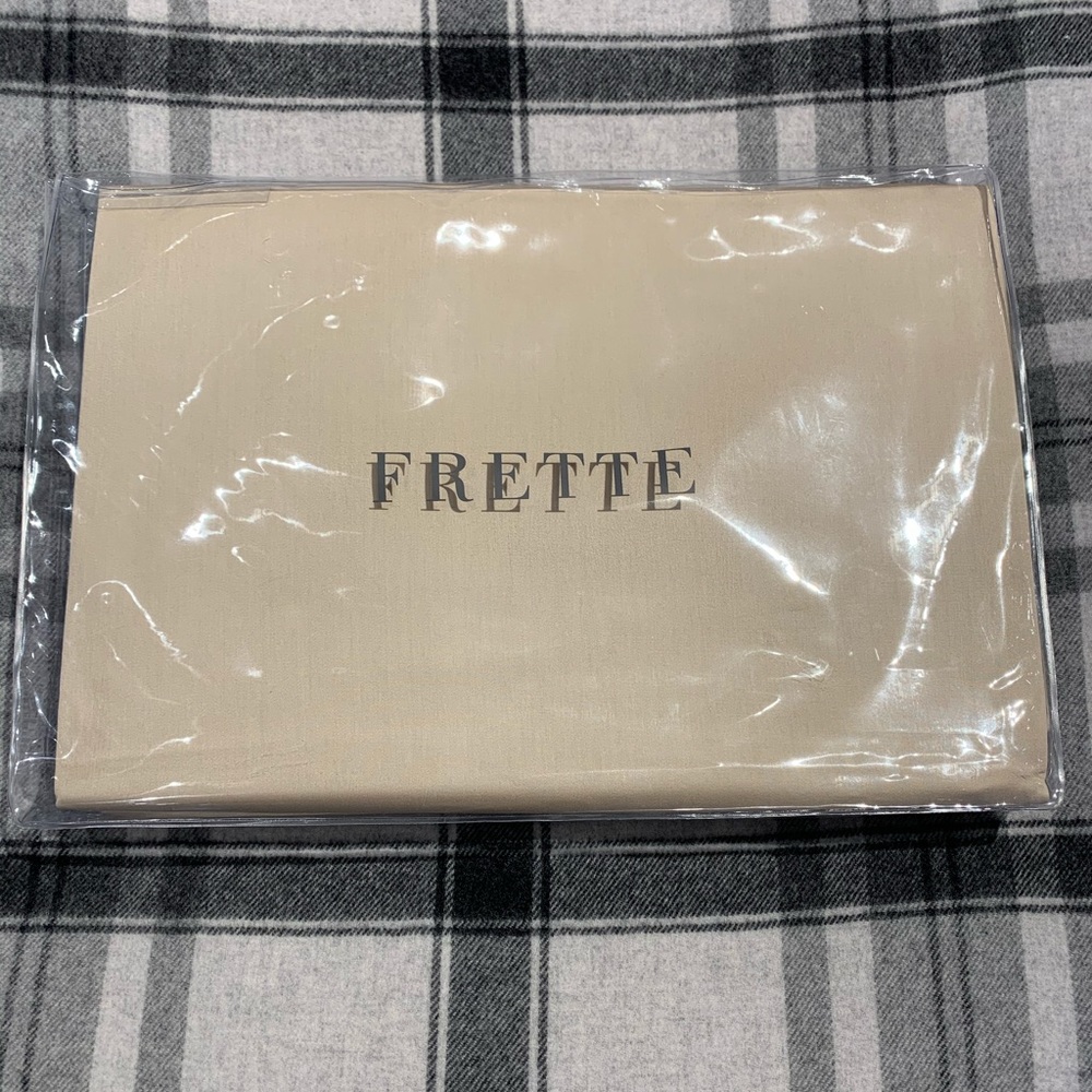 FRETTE MONZA SATEEN QUEEN DUVET COVER SAND NEW WITH TAGS
